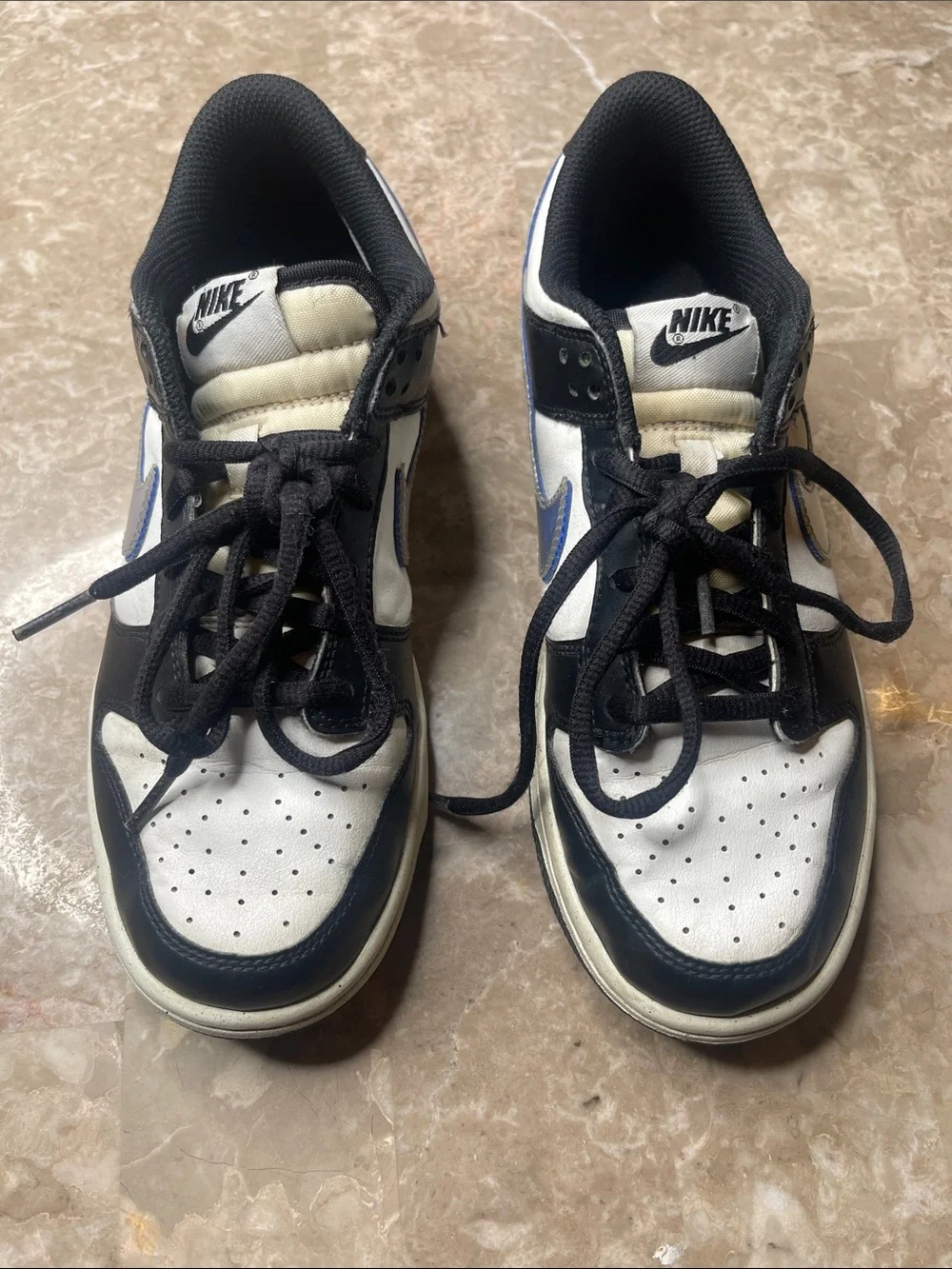 Nike low top
